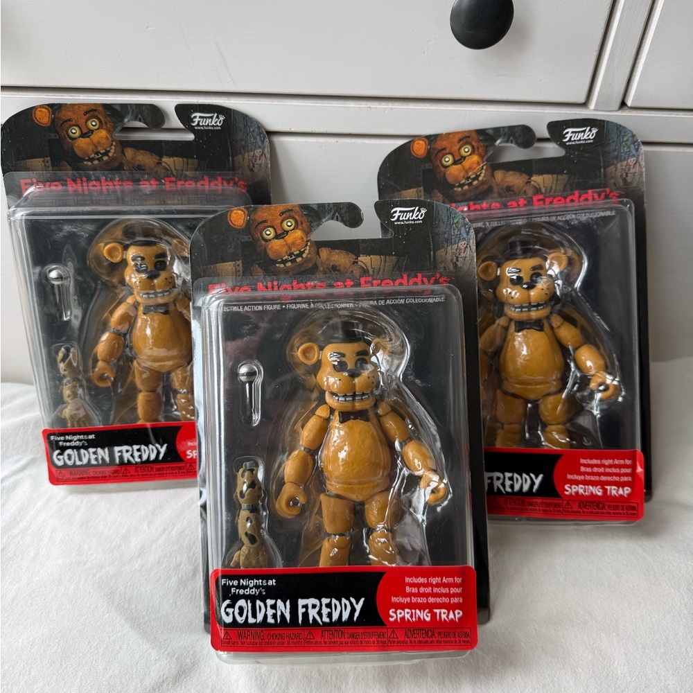 New Five Nights at Freddy’s Golden Freddy Funko Figure Lot of 3